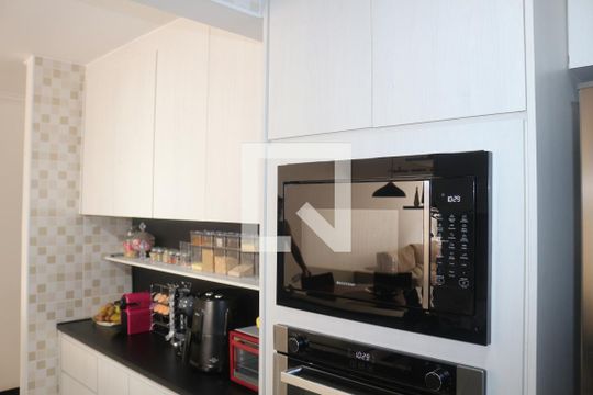 Cozinha de apartamento para alugar com 3 quartos, 136m² em Santa Maria, São Caetano do Sul