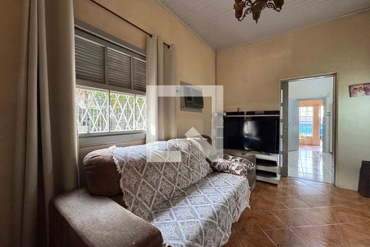 Casa à venda com 3 quartos, 158m² em Cristo Rei, São Leopoldo