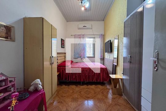 Quarto 2 de casa à venda com 3 quartos, 158m² em Cristo Rei, São Leopoldo