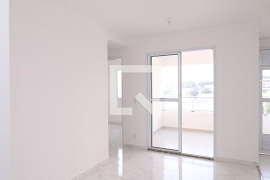 Apartamento à venda com 2 quartos, 46m² em Vila Carmosina, São Paulo