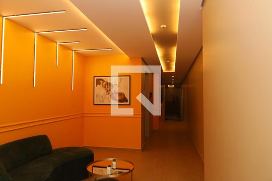 Área comum - Saguão do prédio de apartamento à venda com 2 quartos, 46m² em Vila Carmosina, São Paulo
