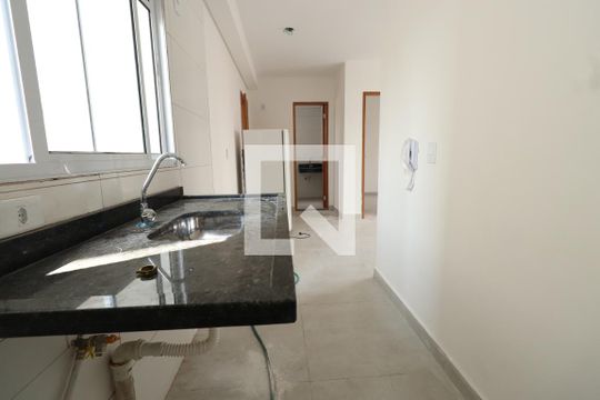 Cozinha e Área de Serviço de apartamento à venda com 2 quartos, 45m² em Chácara Califórnia, São Paulo