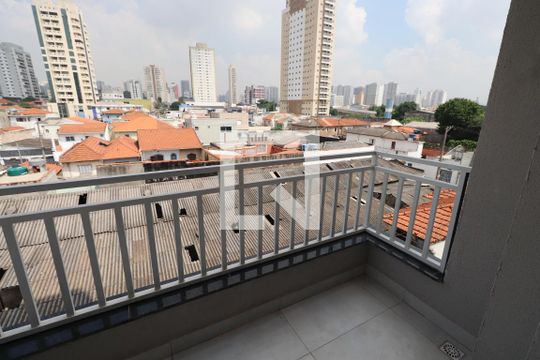 Sacada de apartamento à venda com 2 quartos, 45m² em Chácara Califórnia, São Paulo