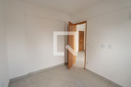 Quarto 2 de apartamento para alugar com 2 quartos, 45m² em Chácara Califórnia, São Paulo
