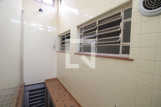 Área de Serviço de casa para alugar com 3 quartos, 315m² em Santana, São Paulo