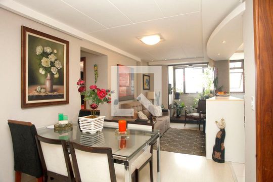 Sala de apartamento à venda com 2 quartos, 62m² em Cidade Baixa, Porto Alegre