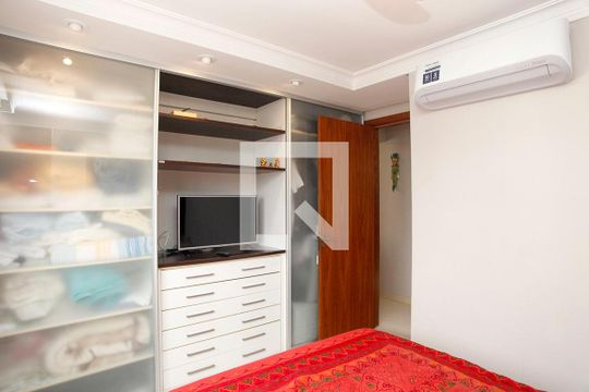 Quarto 1 de apartamento à venda com 2 quartos, 62m² em Cidade Baixa, Porto Alegre
