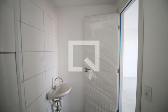 Banheiro de apartamento à venda com 2 quartos, 70m² em Vista Alegre, Rio de Janeiro