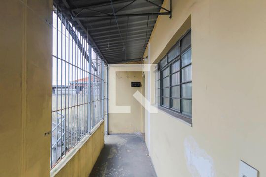 Área de Serviço de casa para alugar com 3 quartos, 262m² em Jardim Planalto, São Paulo