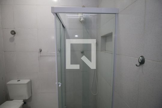 Banheiro de apartamento à venda com 1 quarto, 50m² em Penha, Rio de Janeiro