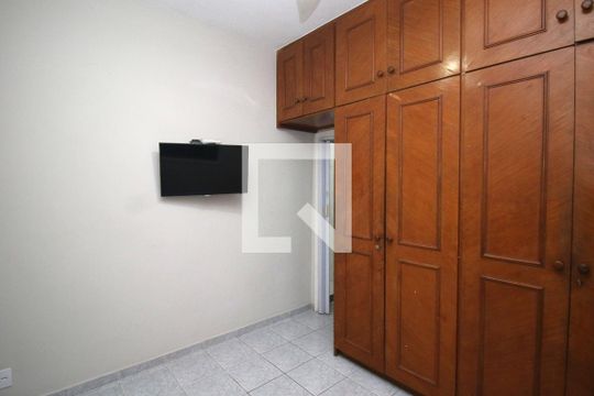 Quarto de apartamento à venda com 1 quarto, 50m² em Penha, Rio de Janeiro