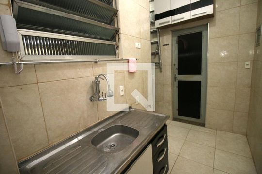 Cozinha de apartamento à venda com 1 quarto, 50m² em Penha, Rio de Janeiro