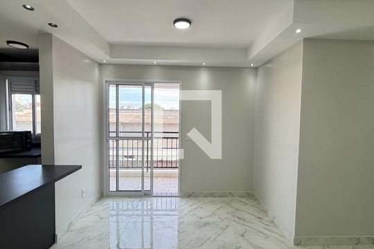 Apartamento à venda com 2 quartos, 55m² em Utinga, Santo André
