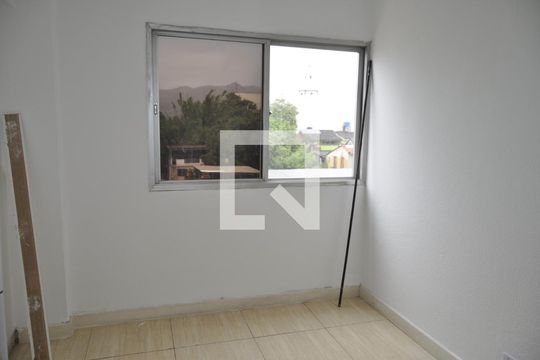 Quarto 1 de apartamento para alugar com 2 quartos, 70m² em Todos Os Santos, Rio de Janeiro