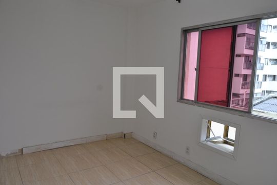 Quarto 2 de apartamento para alugar com 2 quartos, 70m² em Todos Os Santos, Rio de Janeiro