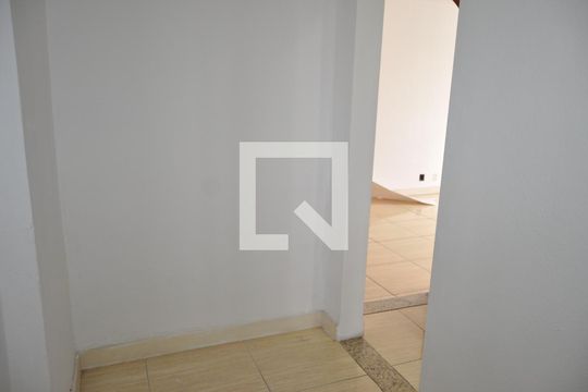 Quarto 1 de apartamento para alugar com 2 quartos, 70m² em Todos Os Santos, Rio de Janeiro