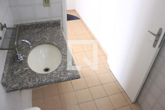 Banheiro do Terraço de apartamento para alugar com 2 quartos, 120m² em Jardim Bom Clima, Guarulhos