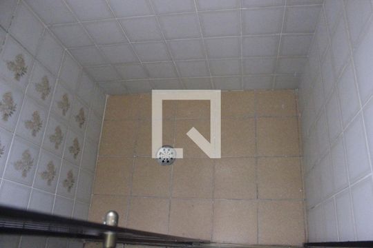 Banheiro de apartamento para alugar com 2 quartos, 120m² em Jardim Bom Clima, Guarulhos