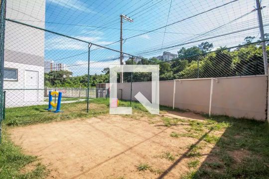 Quadra Esportiva de apartamento para alugar com 2 quartos, 50m² em Santa Maria, Osasco