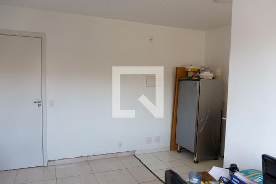 Sala de apartamento para alugar com 2 quartos, 50m² em Santa Maria, Osasco