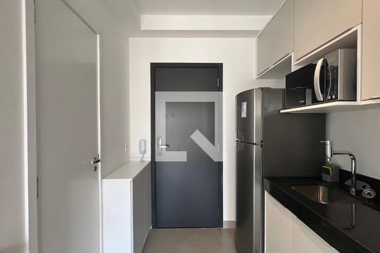 Cozinha de kitnet/studio à venda com 1 quarto, 19m² em Pinheiros, São Paulo