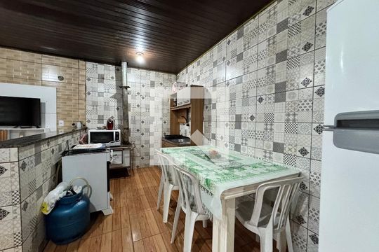 Cozinha de casa para alugar com 1 quarto, 49m² em Santos Dumont, São Leopoldo