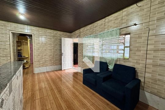 Casa para alugar com 1 quarto, 49m² em Santos Dumont, São Leopoldo