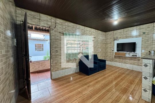 Casa para alugar com 1 quarto, 49m² em Santos Dumont, São Leopoldo