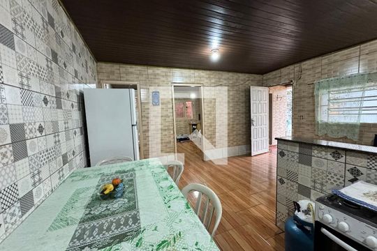 Casa para alugar com 1 quarto, 49m² em Santos Dumont, São Leopoldo