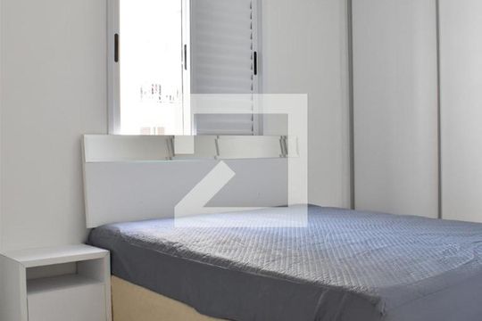 Quarto 2 de apartamento para alugar com 2 quartos, 54m² em Tingui, Curitiba