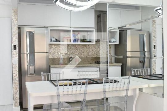 Sala/Cozinha de apartamento para alugar com 2 quartos, 54m² em Tingui, Curitiba