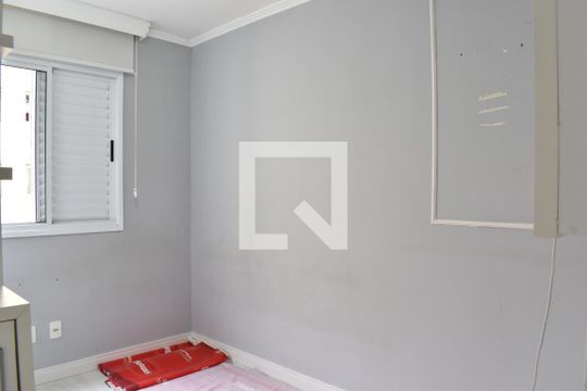 Suíte de apartamento para alugar com 2 quartos, 54m² em Tingui, Curitiba