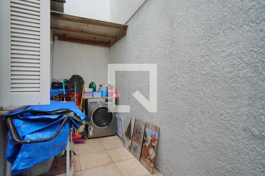 Área de Serviço de casa à venda com 3 quartos, 130m² em Jardim Sabará, Porto Alegre