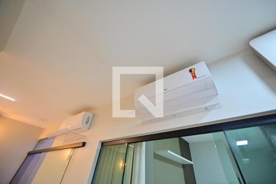 Sala de casa para alugar com 3 quartos, 210m² em Jardim Atlântico , Goiânia