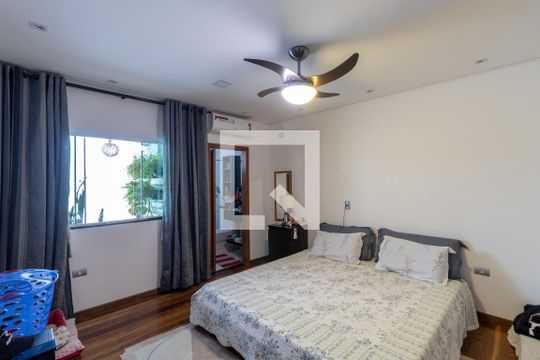 Suíte 1 de casa à venda com 6 quartos, 450m² em Parque Boturussu, São Paulo
