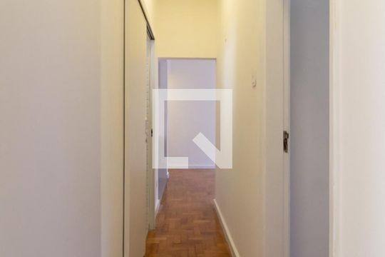 Corredor de apartamento para alugar com 3 quartos, 85m² em Botafogo, Rio de Janeiro