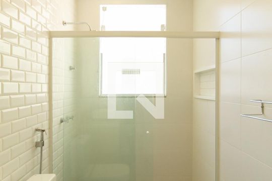 Detalhe do banheiro social 1 de apartamento para alugar com 3 quartos, 85m² em Botafogo, Rio de Janeiro