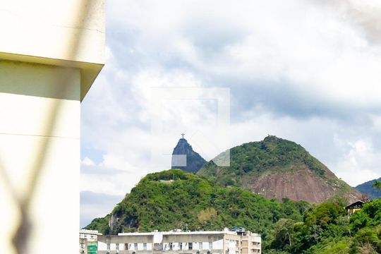 Vista do quarto 1 de apartamento para alugar com 3 quartos, 85m² em Botafogo, Rio de Janeiro