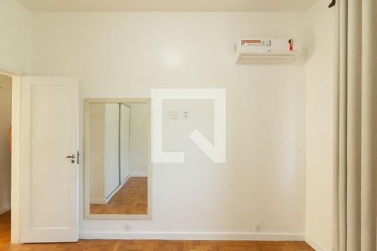 Detalhe do quarto 1 de apartamento para alugar com 3 quartos, 85m² em Botafogo, Rio de Janeiro