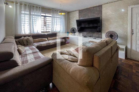 Casa à venda com 5 quartos, 182m² em Sumaré, São Paulo