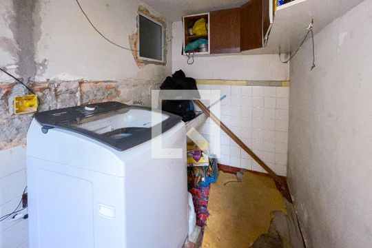 Área de Serviço de casa à venda com 5 quartos, 182m² em Sumaré, São Paulo