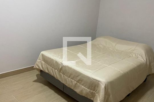 Quarto 3 de casa de condomínio para alugar com 3 quartos, 245m² em Jardim Residencial da Villa Suiça, Indaiatuba