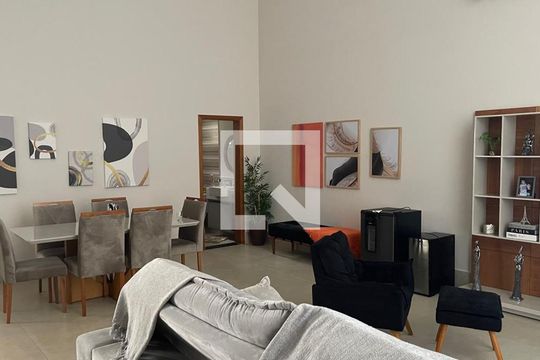 Sala de casa de condomínio para alugar com 3 quartos, 245m² em Jardim Residencial da Villa Suiça, Indaiatuba