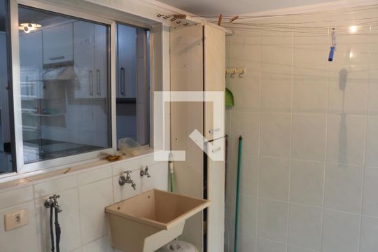 Área de Serviço de casa à venda com 2 quartos, 113m² em Cerâmica, São Caetano do Sul