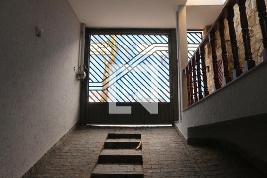 Garagem de casa à venda com 2 quartos, 113m² em Cerâmica, São Caetano do Sul
