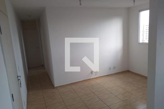 Sala de apartamento para alugar com 2 quartos, 42m² em Vila Pirajussara, São Paulo