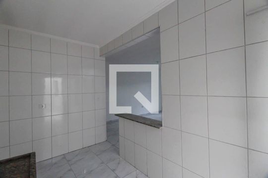 Cozinha de apartamento para alugar com 2 quartos, 70m² em Vila California, São Paulo