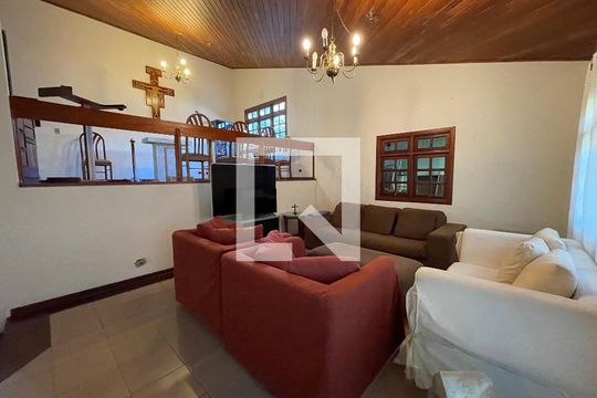 Sala 1 de casa à venda com 3 quartos, 410m² em Cidade São Francisco, São Paulo