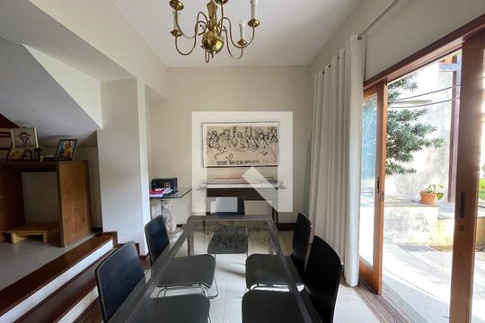 Sala 3 de casa à venda com 3 quartos, 410m² em Cidade São Francisco, São Paulo