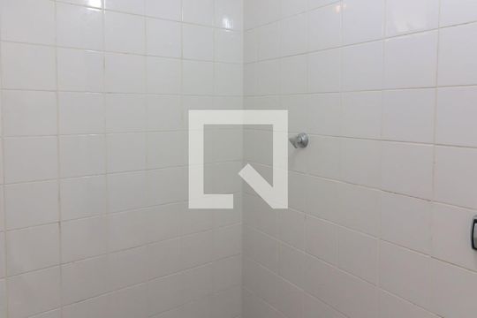Banheiro de Serviço de apartamento à venda com 2 quartos, 67m² em Jardim Esmeralda, São Paulo